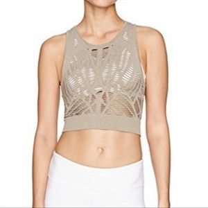 ALO YOGA Vixen fitted crop tank in CORAL. Size Small